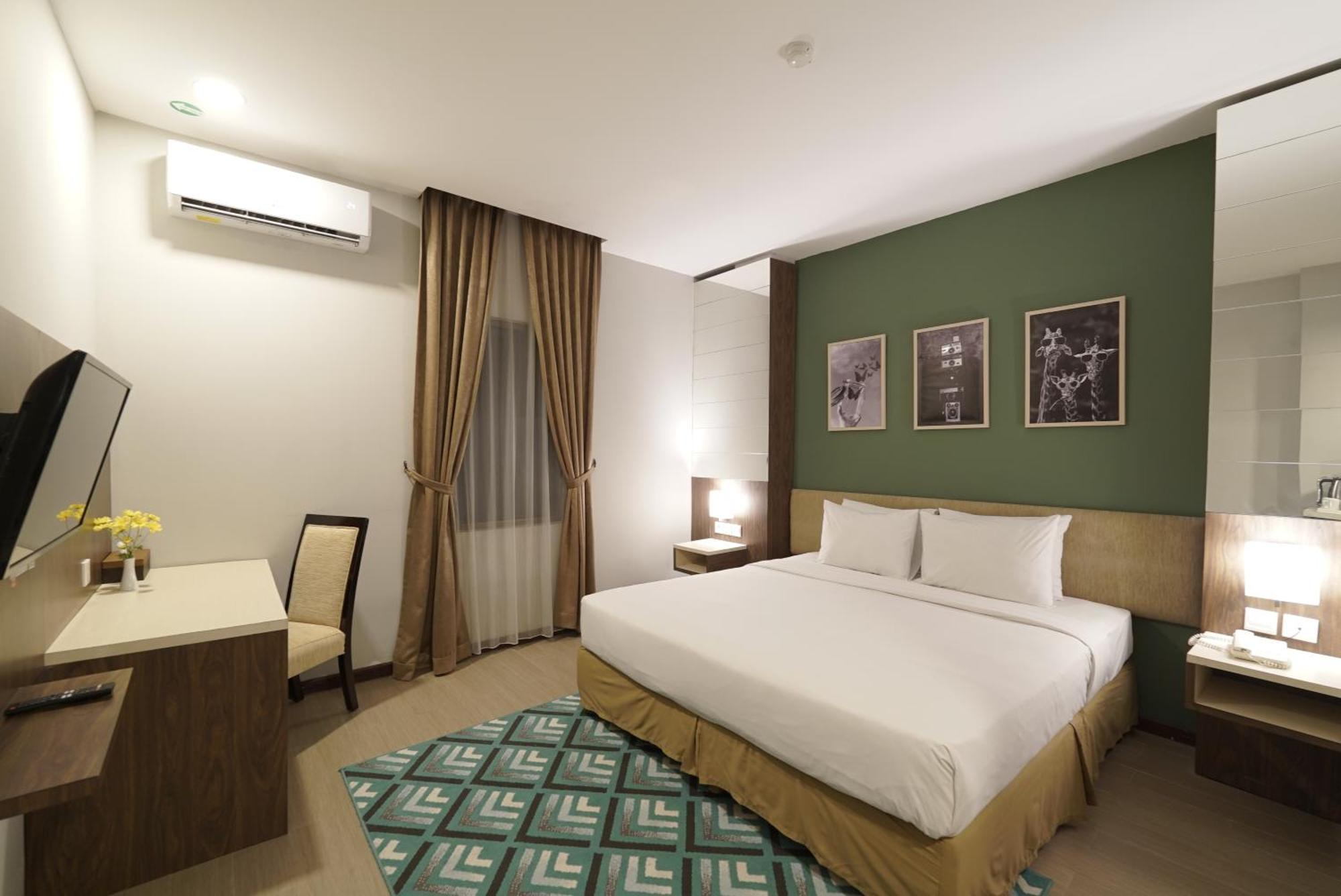 Tjokro Hotel Klaten Exterior photo