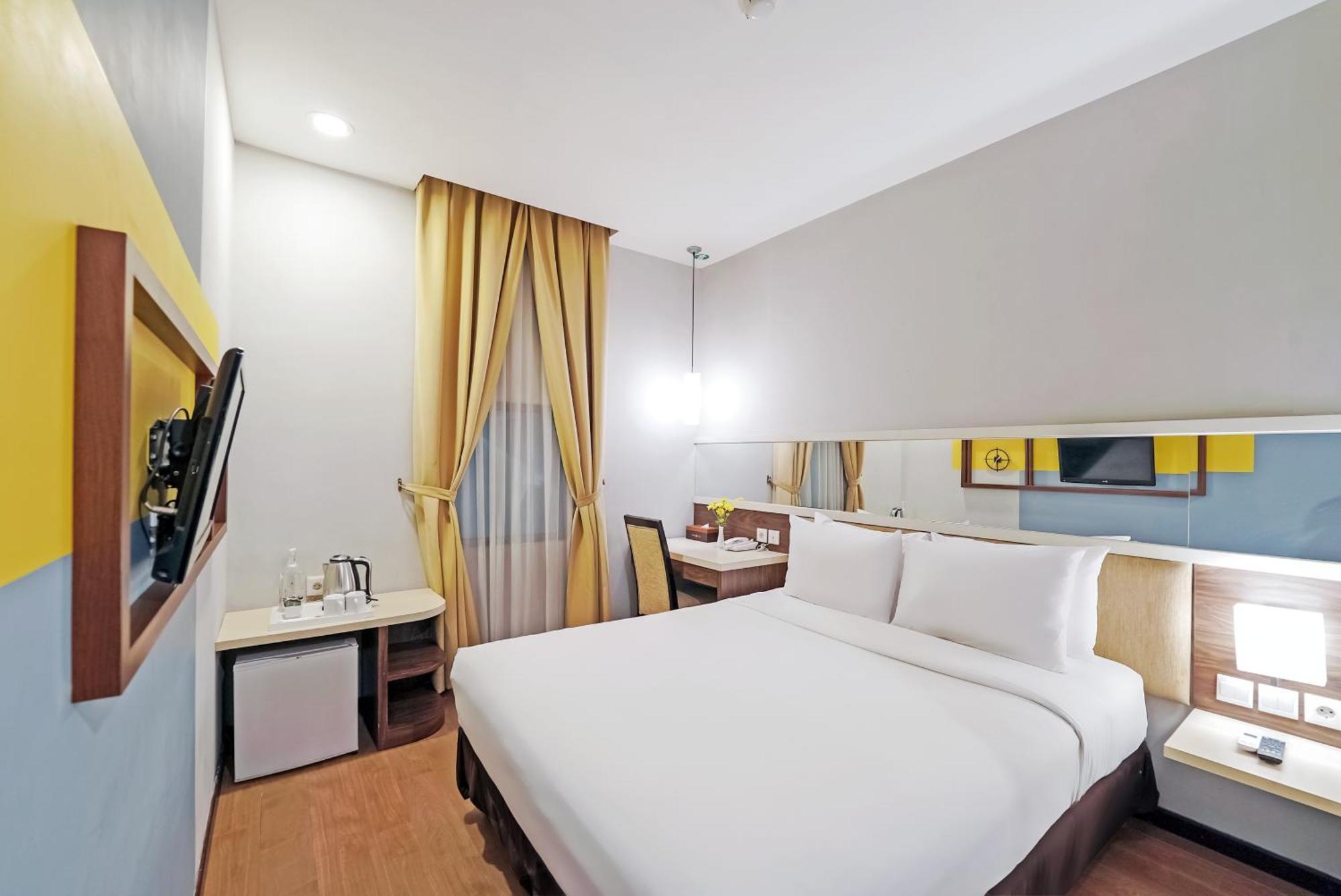 Tjokro Hotel Klaten Exterior photo