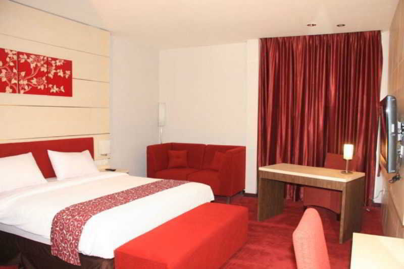 Tjokro Hotel Klaten Exterior photo